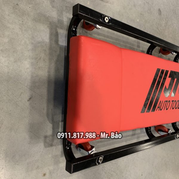 Xe nằm sửa chữa gầm ô JTC-3105