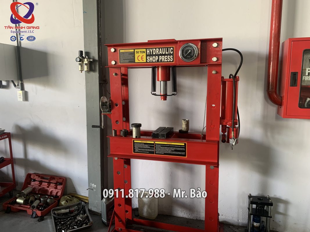 Máy ép thủy lực 50 tấn (dùng khí nén) Zhongxing ZX0901H-1