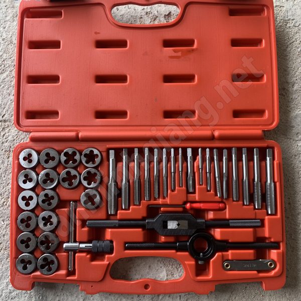 Bộ taro ren trong và ngoài 40 chi tiết JTC-3432A