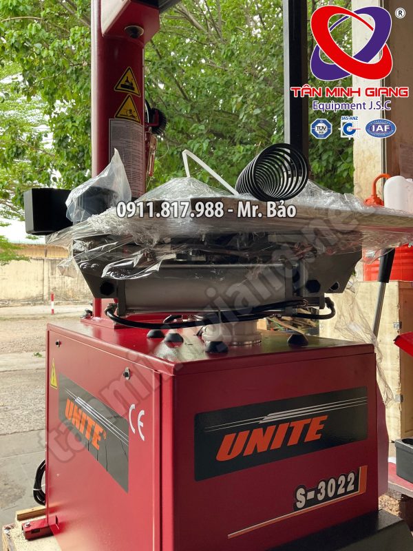 máy ra vào lốp giá rẻ unite s-3022