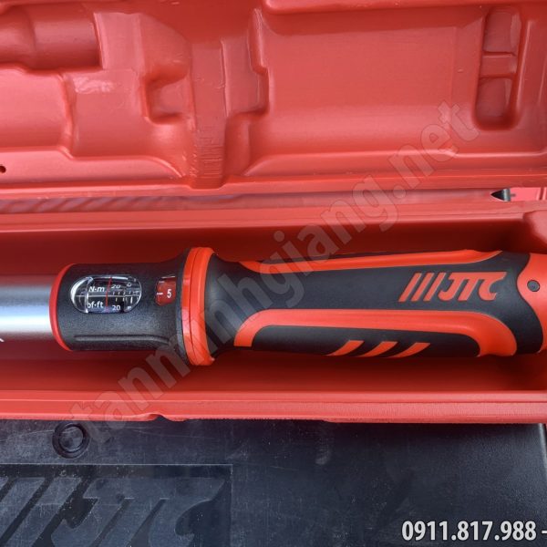 cần siết lực 1/2 inch 20-200Nm JTC-4936